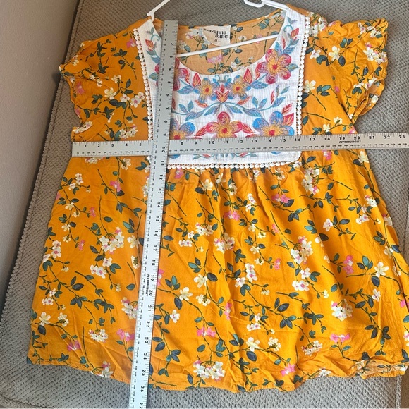 Savanna Jane Women's Top Blouse 2X Embroidered Floral Yellow Flowy Whimsical - Picture 8 of 8